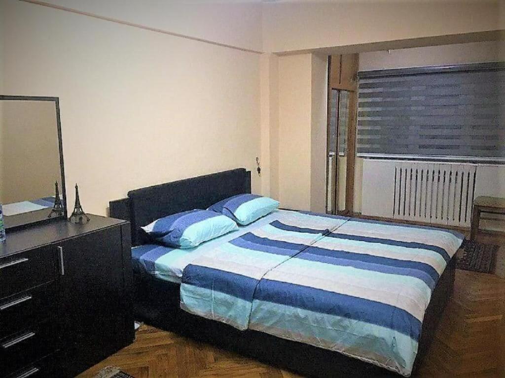 Spacious And Cozy 塔什干 外观 照片